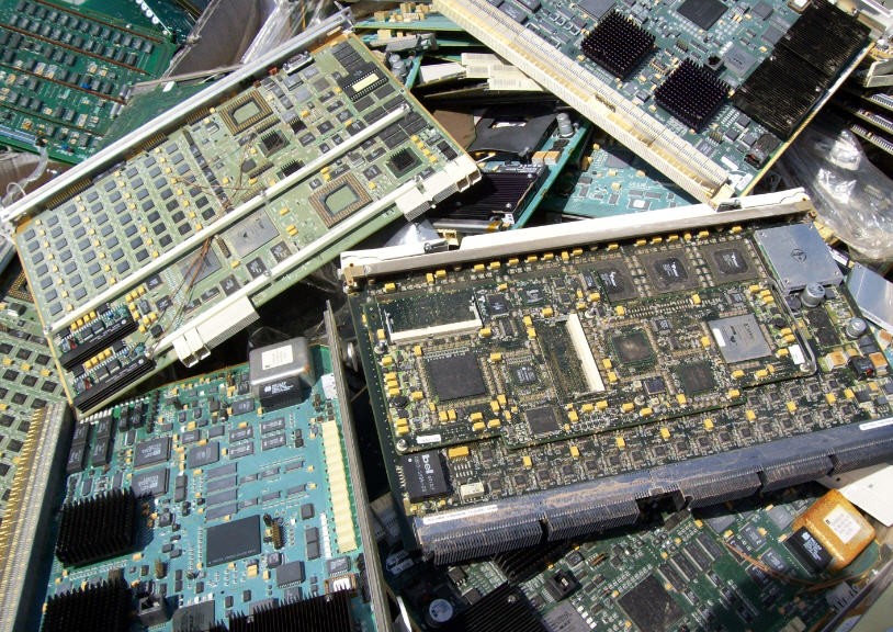 Laptop boards, Laptops complete, Multi-socket server boards large, Networking, P3